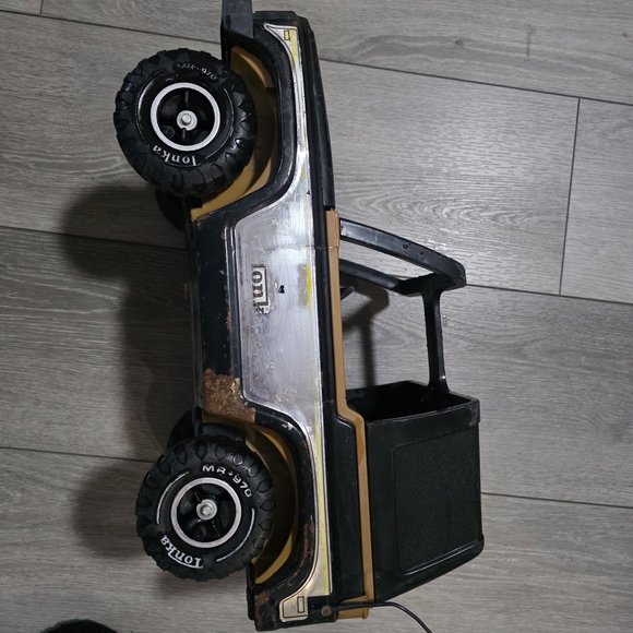 vintage Tonka MR-970 Ford Bronco toy truck.  - Picture 7 of 9